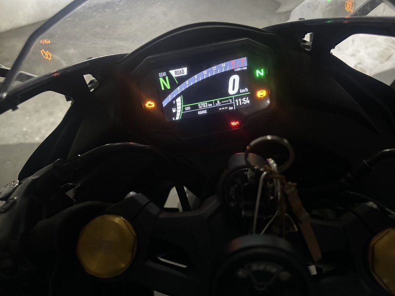 二手川崎ZX-4R