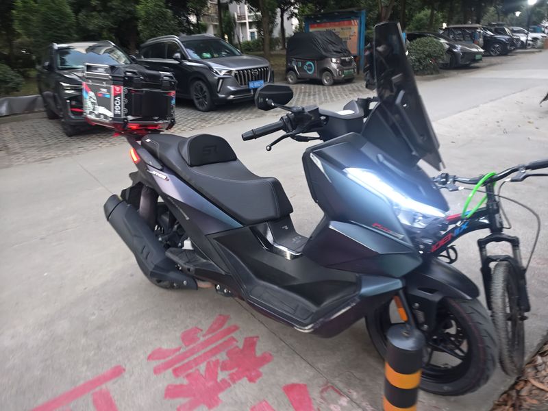 二手无极SR250GT