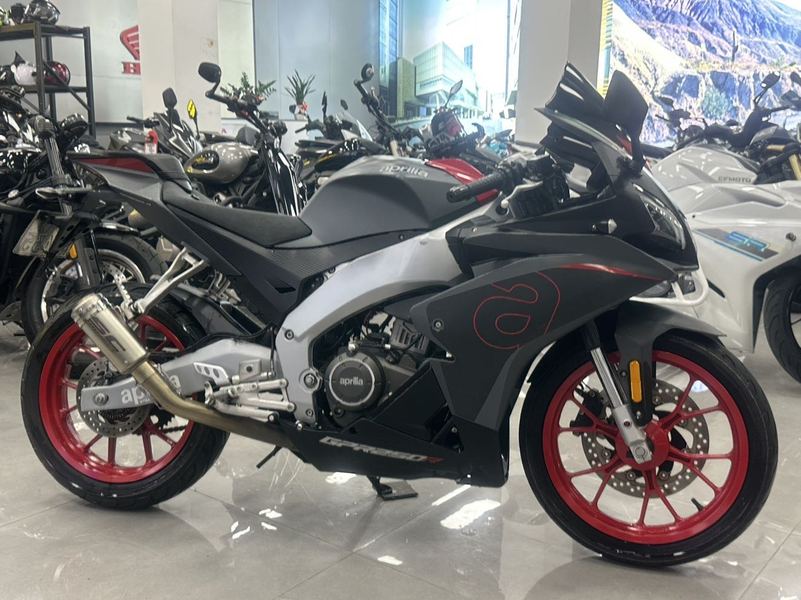 二手宗申阿普利亚GPR250R