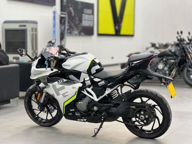 二手春风250SR