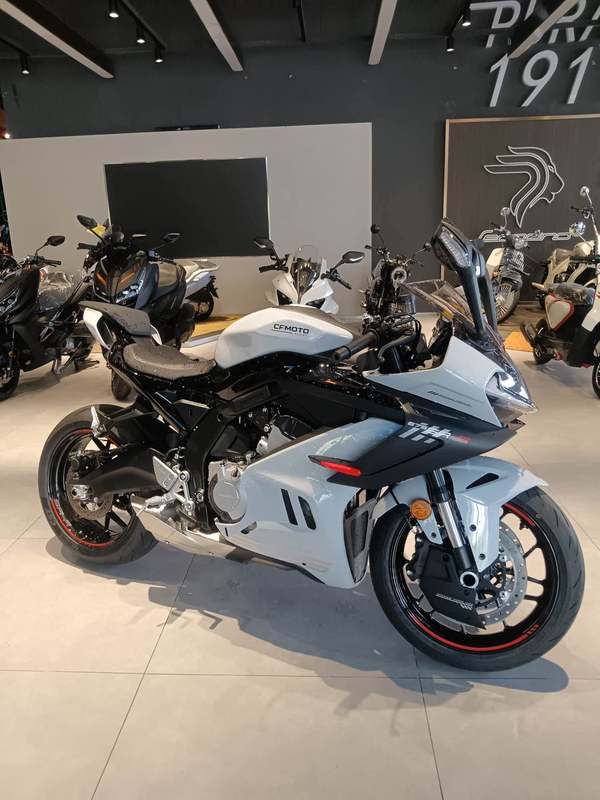 二手春风675SR-R