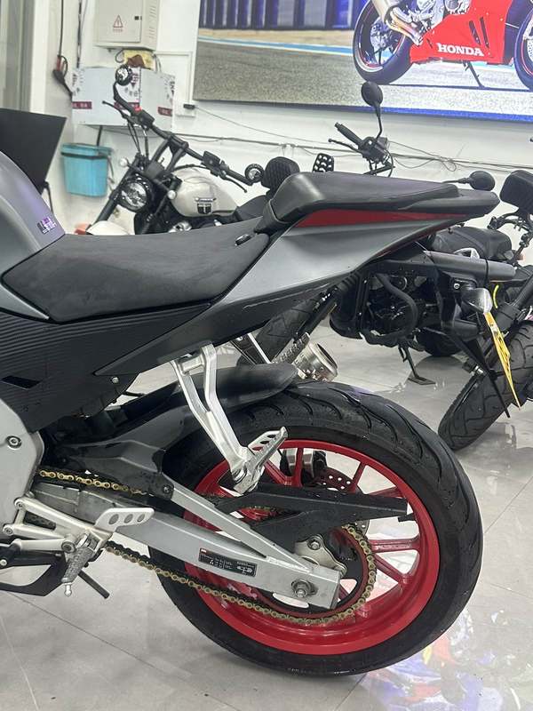 二手宗申阿普利亚GPR250R