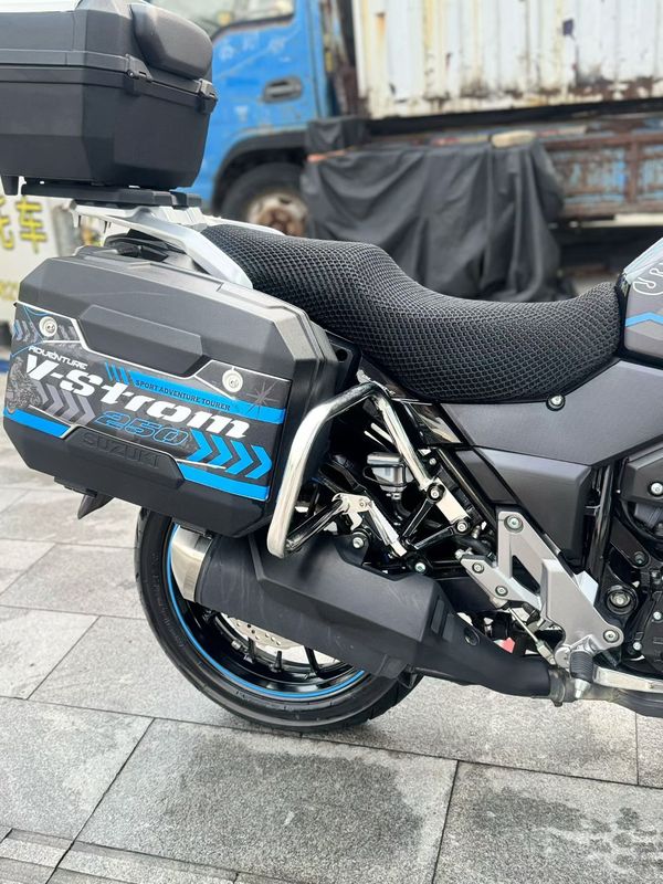 二手豪爵铃木DL250