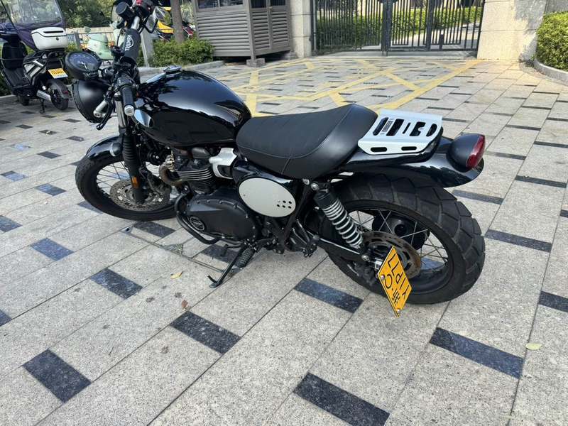 二手凯旋Scrambler 900