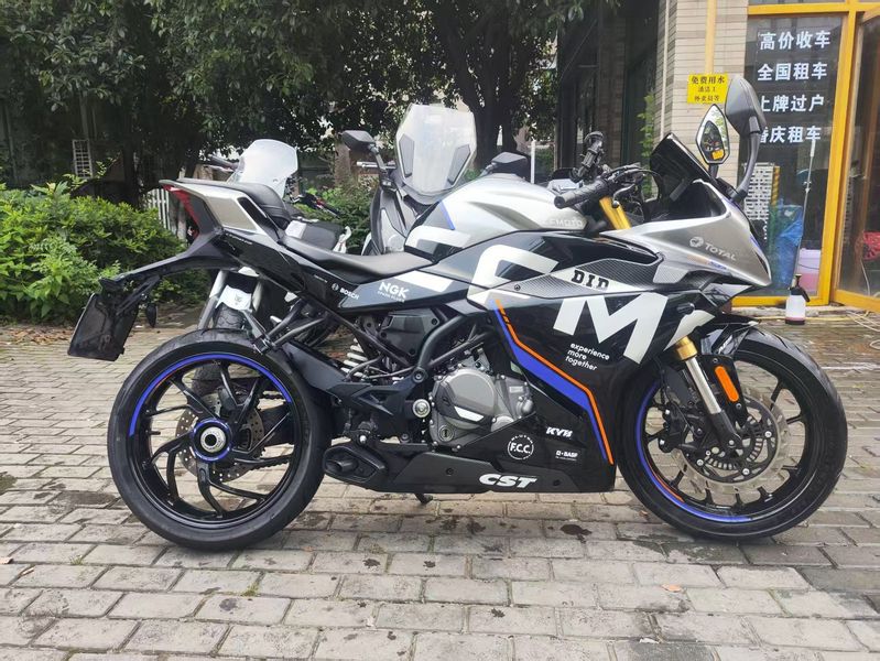 二手春风250SR