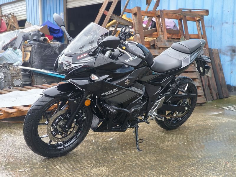 二手豪爵铃木GSX250R