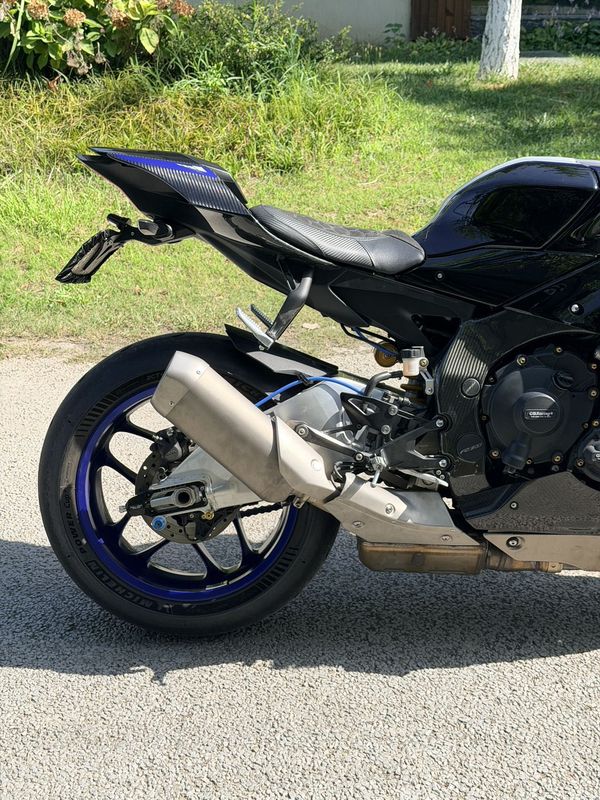 二手雅马哈YZF-R1