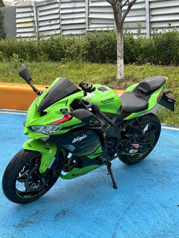 二手川崎ZX-4R