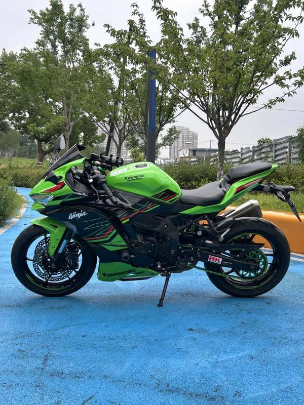 二手川崎ZX-4R