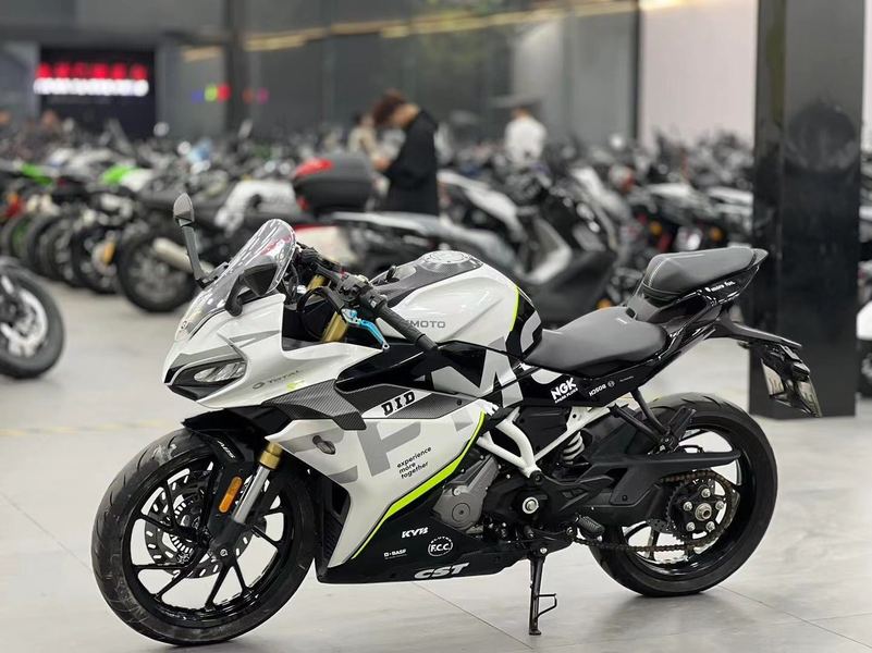 二手春风250SR