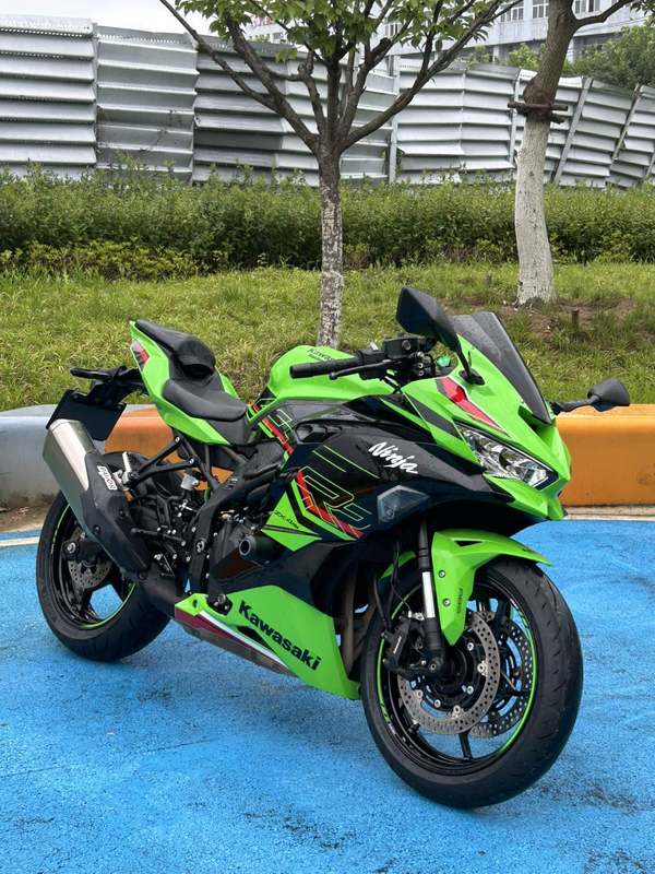 二手川崎ZX-4R