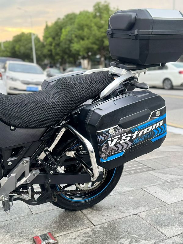 二手豪爵铃木DL250