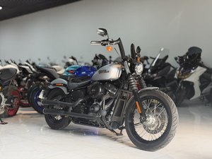 二手哈雷戴维森街霸 Street Bob