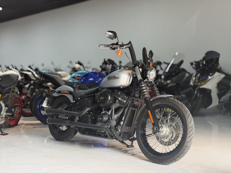 二手哈雷戴维森街霸 Street Bob