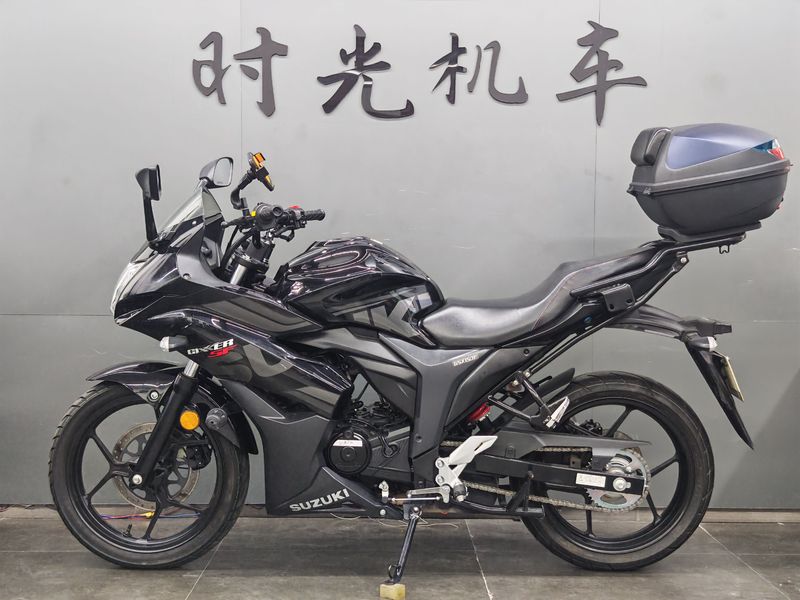 二手济南铃木极客飒 Gixxer 155