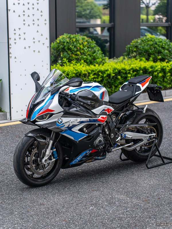 二手宝马M 1000 RR