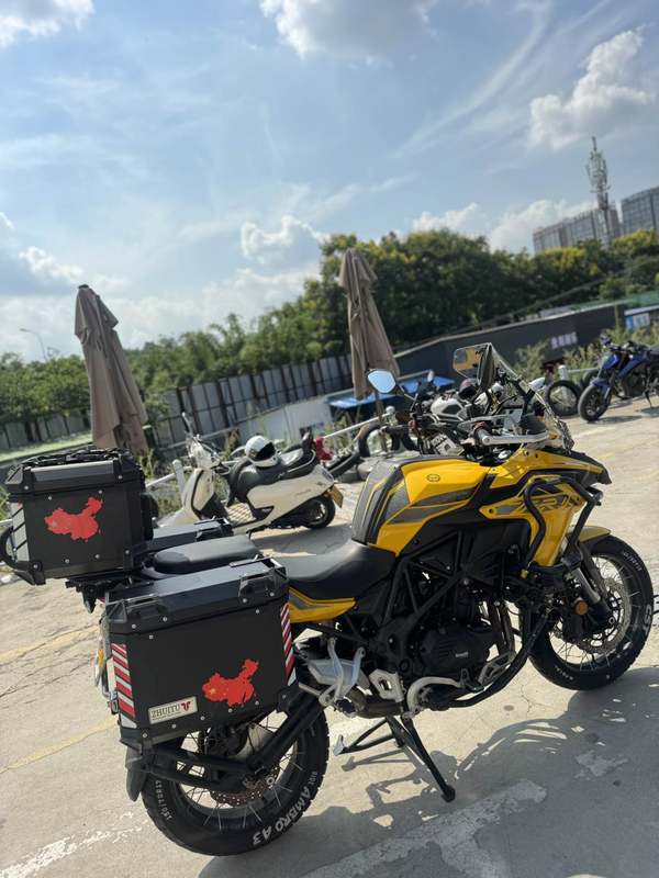 二手贝纳利金鹏 TRK502
