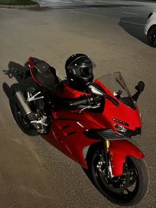 二手张雪机车820RR