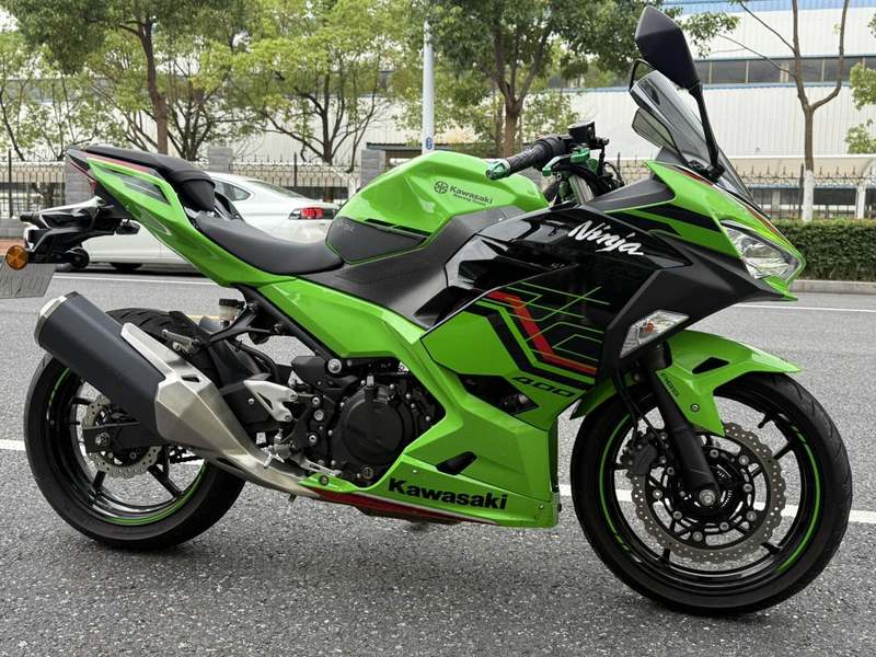 二手川崎Ninja 400