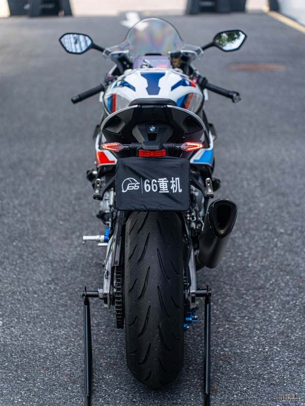 二手宝马M 1000 RR