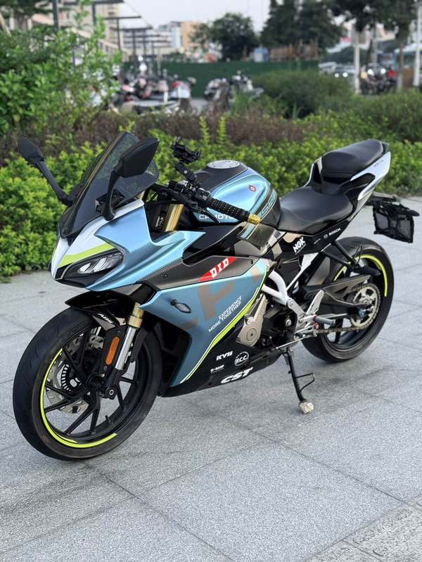 二手春风250SR