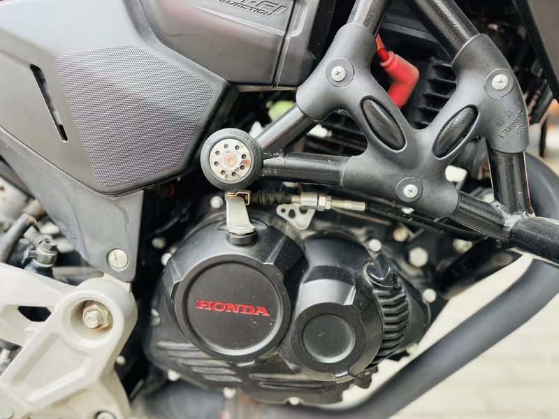 二手五羊本田CB190R 暴锋眼