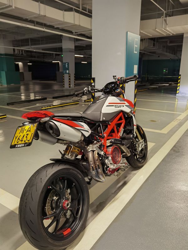 二手杜卡迪Hypermotard 950