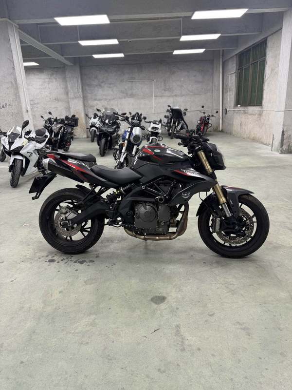 二手贝纳利TNT600i