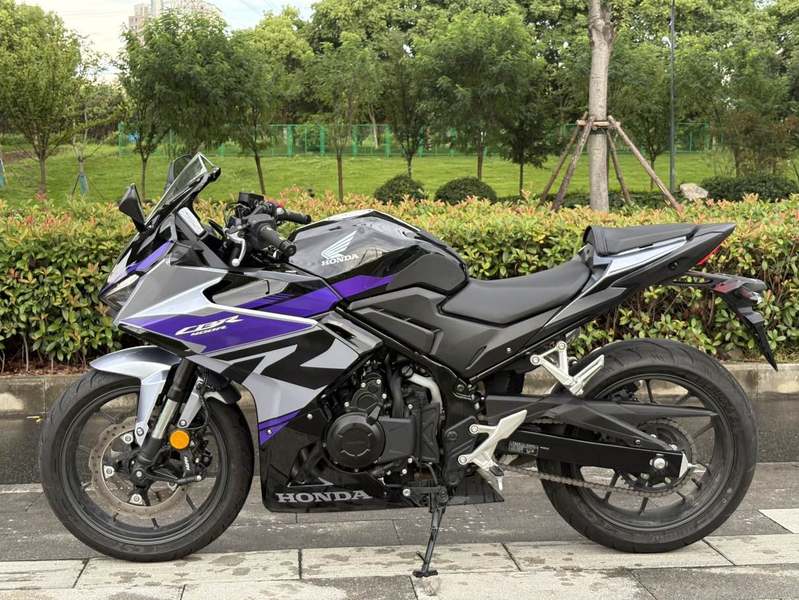 二手本田CBR400R