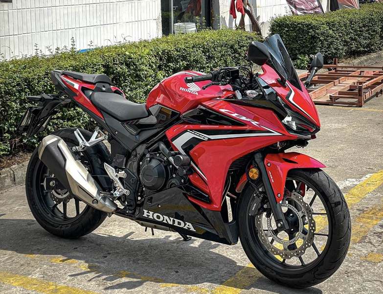 二手本田CBR400R
