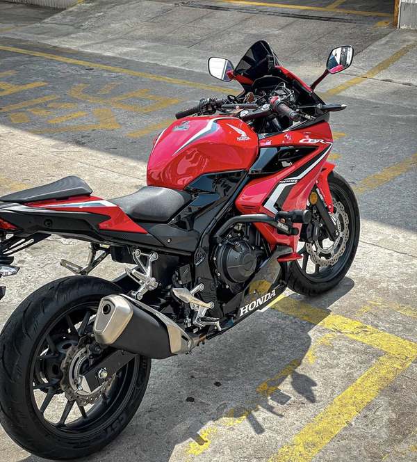 二手本田CBR400R