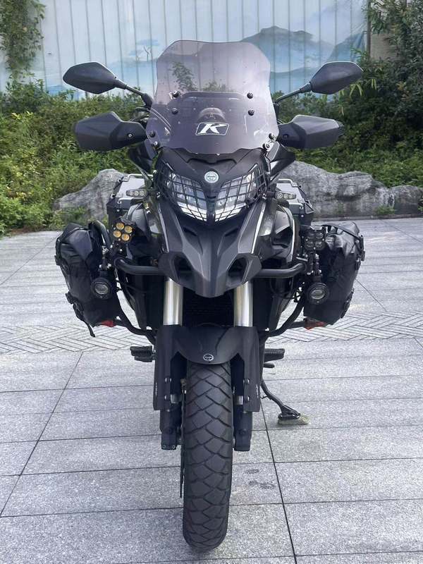 二手贝纳利金鹏 TRK502