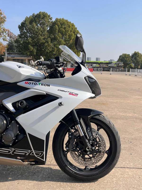 二手凯旋Daytona 660