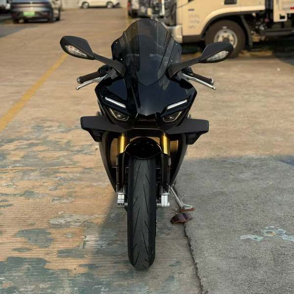 二手张雪机车500RR
