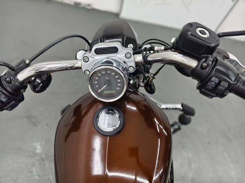 二手哈雷戴维森1200 Custom