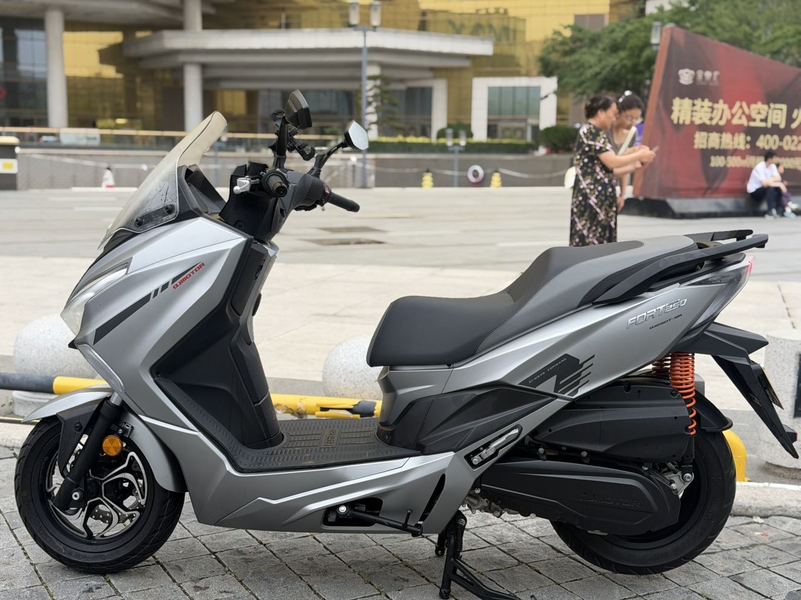 二手QJMOTOR鸿250