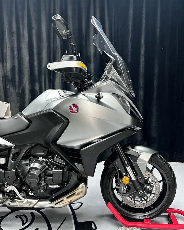 二手本田NT1100