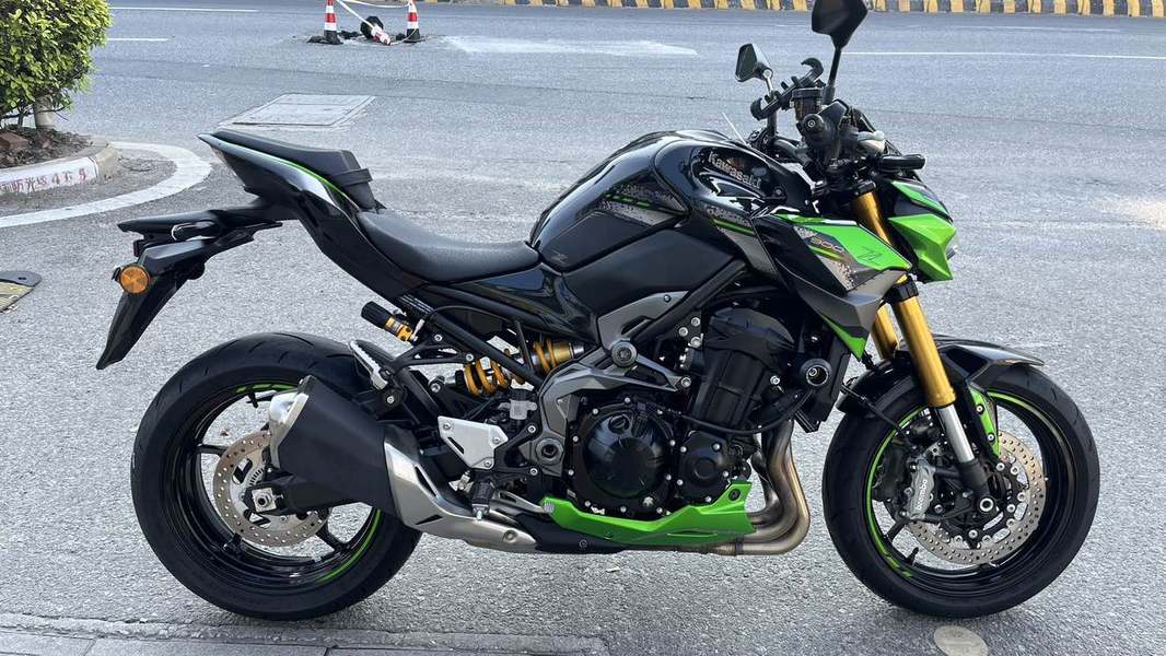 二手川崎Z900
