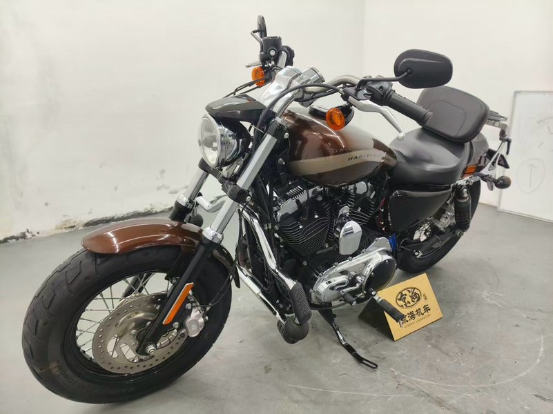 二手哈雷戴维森1200 Custom