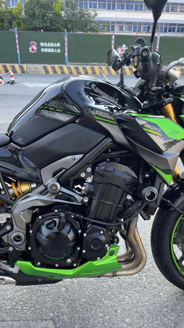 二手川崎Z900