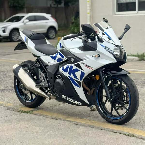 二手豪爵铃木GSX250R