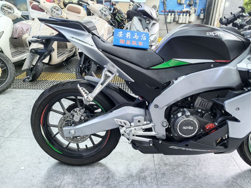 二手宗申阿普利亚GPR250R