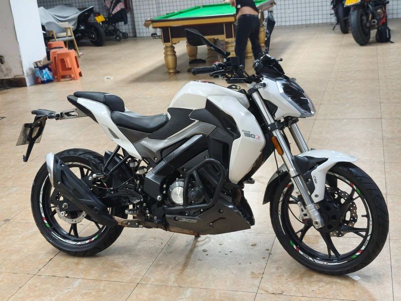 二手贝纳利小迅龙 BN150S