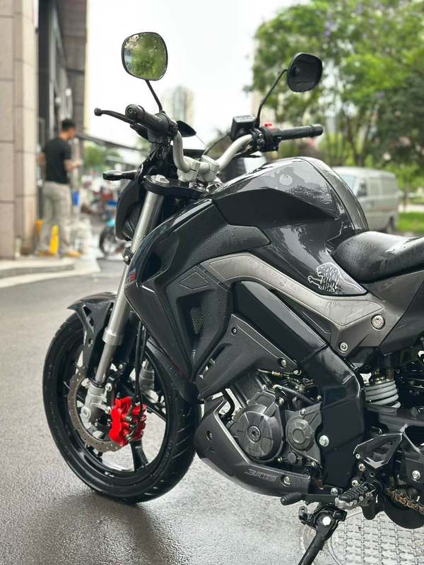 二手贝纳利小迅龙 BN150S