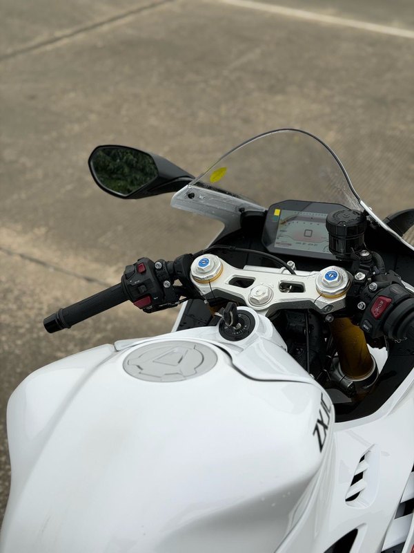 二手张雪机车500RR