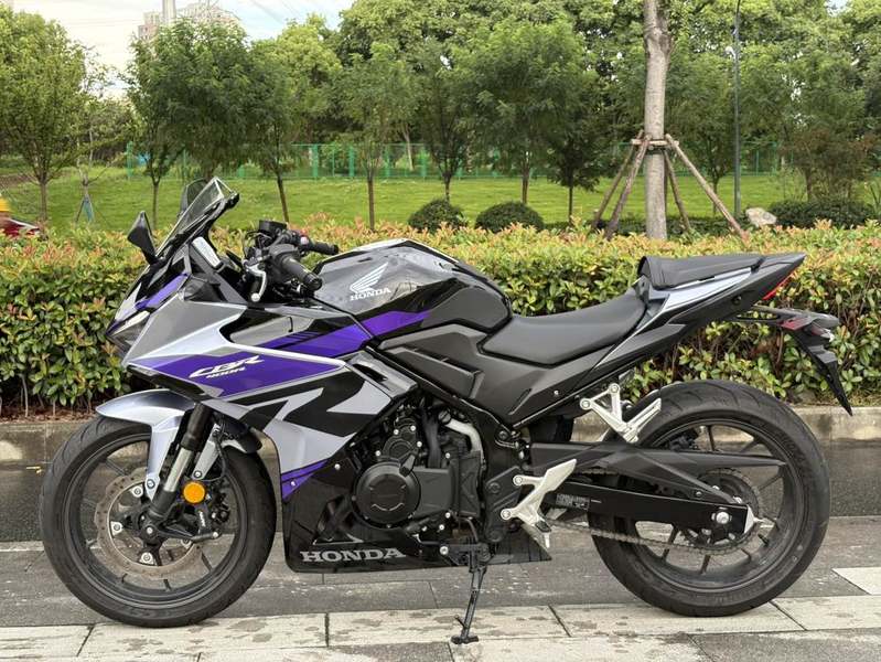 二手本田CBR400R
