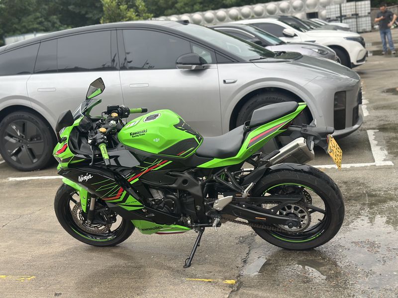 二手川崎ZX-4R