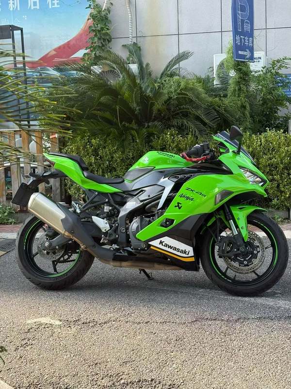 二手川崎ZX-4R