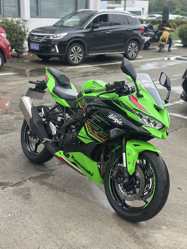二手川崎ZX-4R