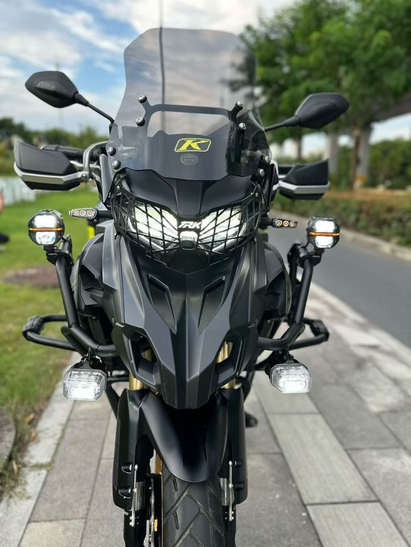 二手贝纳利TRK552